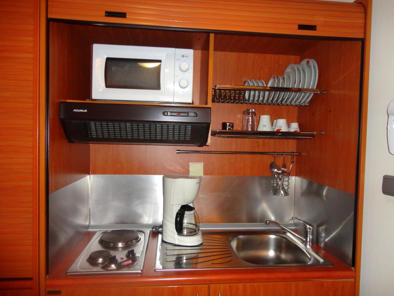 Lirio Guest House Makrakómi المظهر الخارجي الصورة