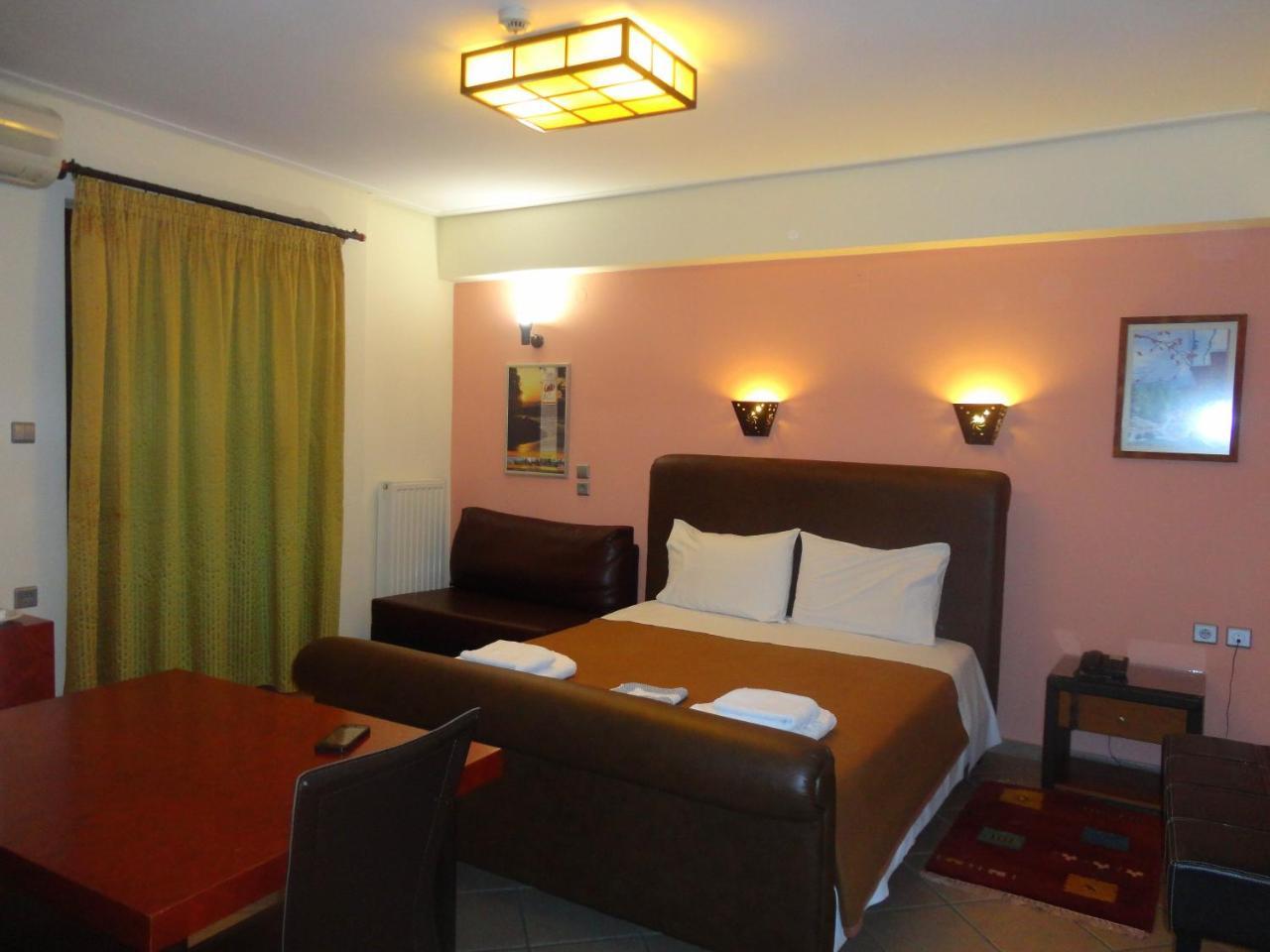 Lirio Guest House Makrakómi المظهر الخارجي الصورة