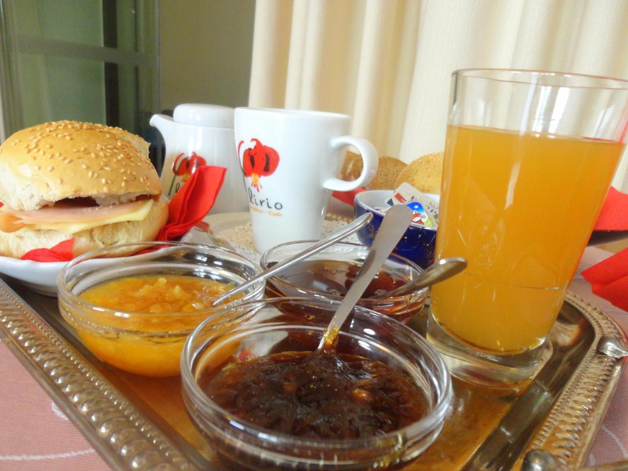 Lirio Guest House Makrakómi المظهر الخارجي الصورة