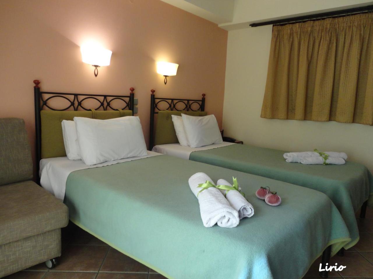 Lirio Guest House Makrakómi المظهر الخارجي الصورة
