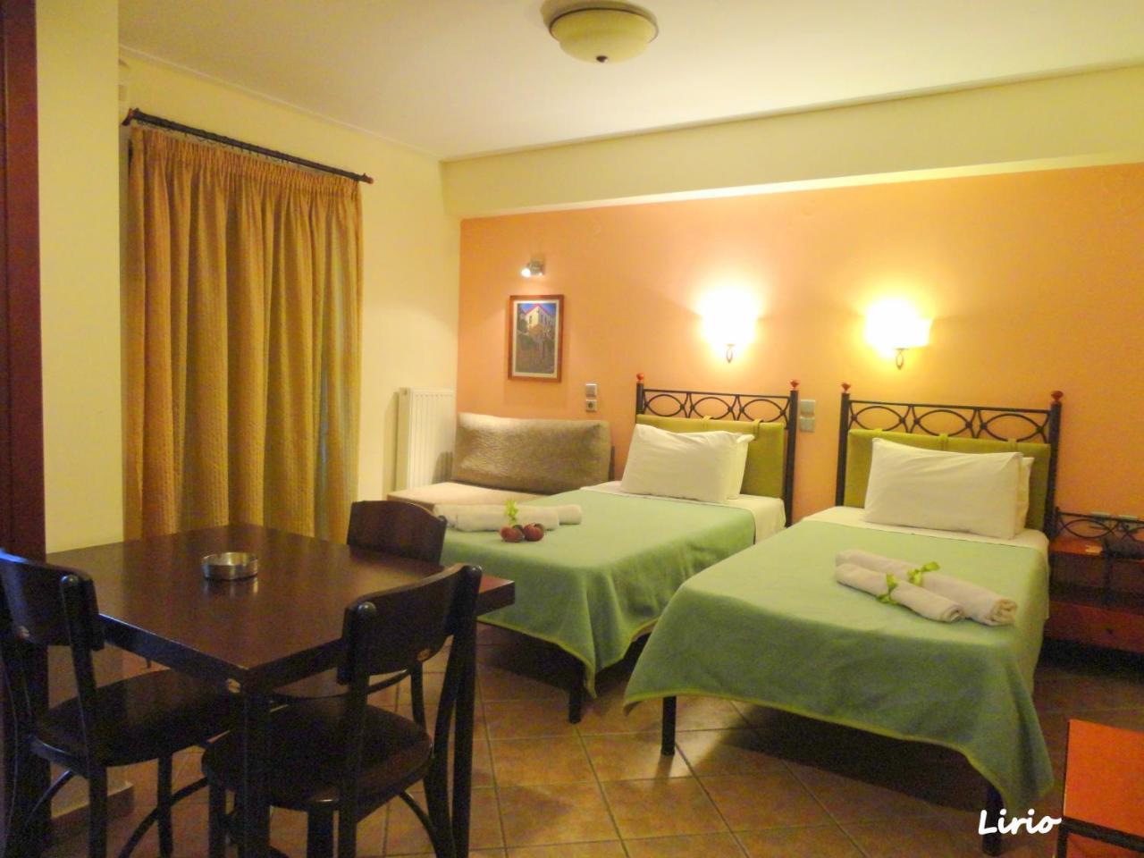 Lirio Guest House Makrakómi المظهر الخارجي الصورة